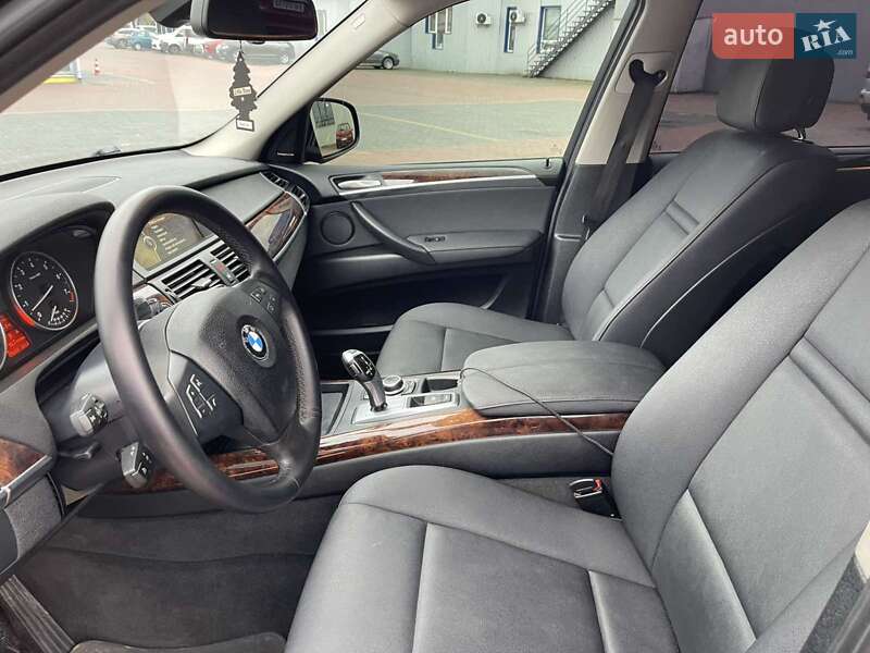 Внедорожник / Кроссовер BMW X5 2013 в Ровно фото 49 Внедорожник / Кроссовер BMW X5 2013 в Ровно