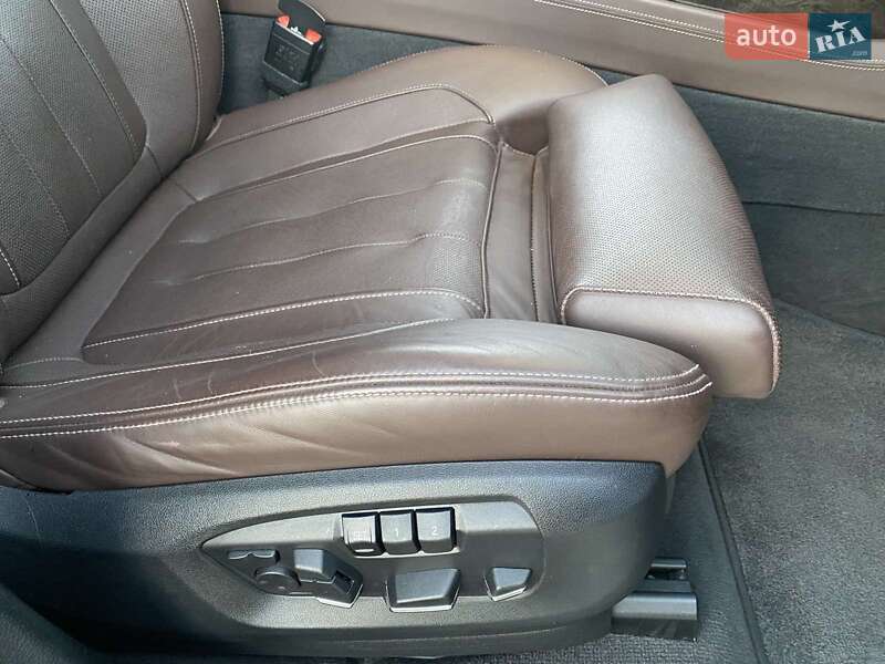 Внедорожник / Кроссовер BMW X5 2015 в Одессе