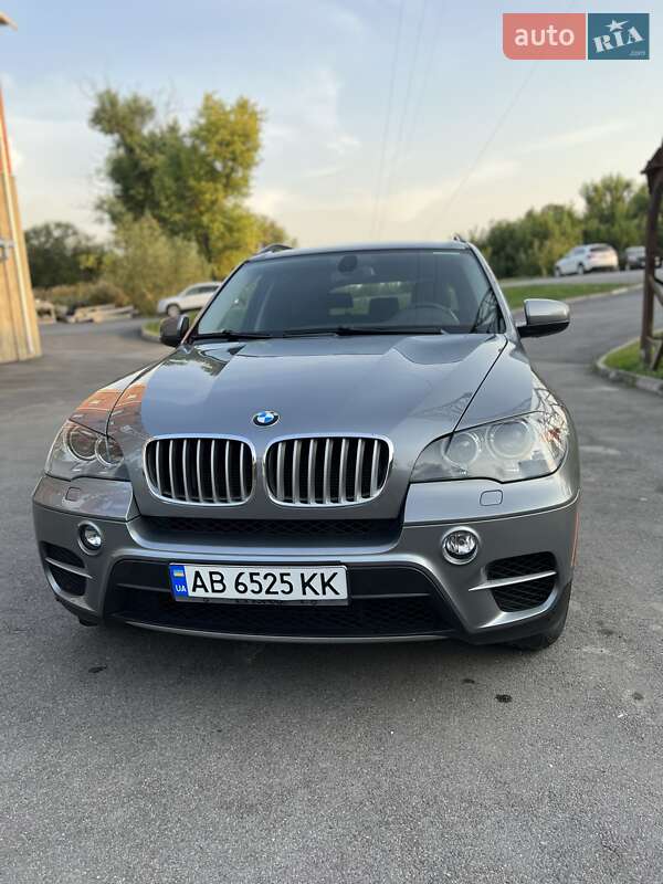 Внедорожник / Кроссовер BMW X5 2012 в Хмельнике
