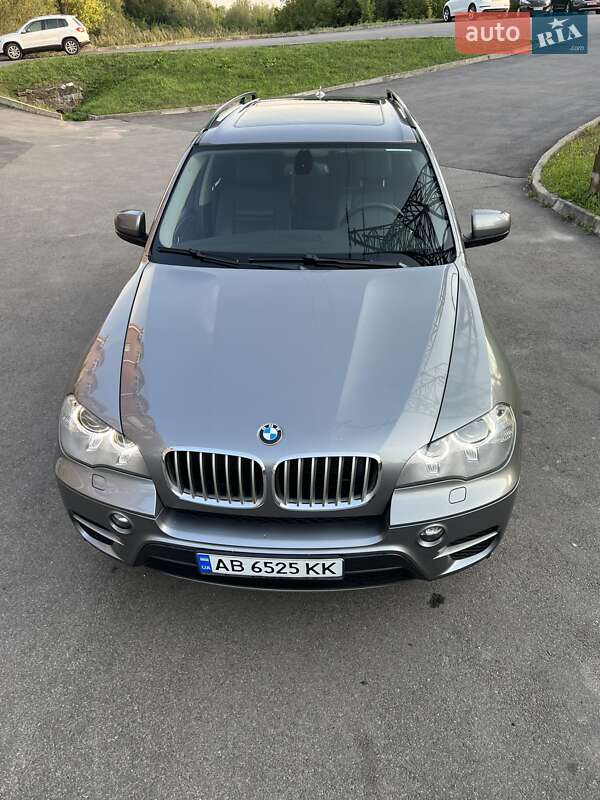 Внедорожник / Кроссовер BMW X5 2012 в Хмельнике