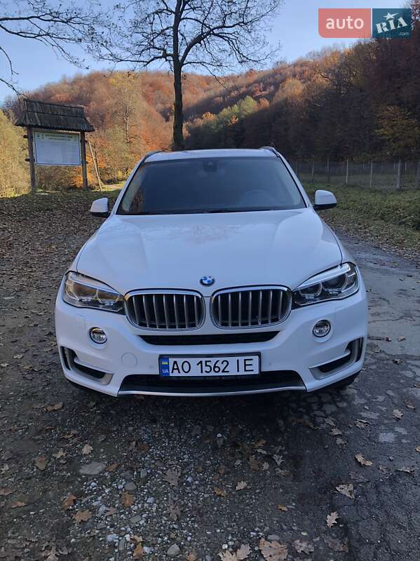 Внедорожник / Кроссовер BMW X5 2015 в Хусте