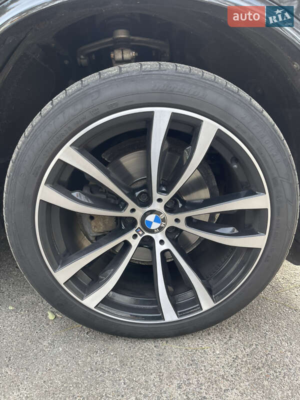 Внедорожник / Кроссовер BMW X5 2015 в Киеве