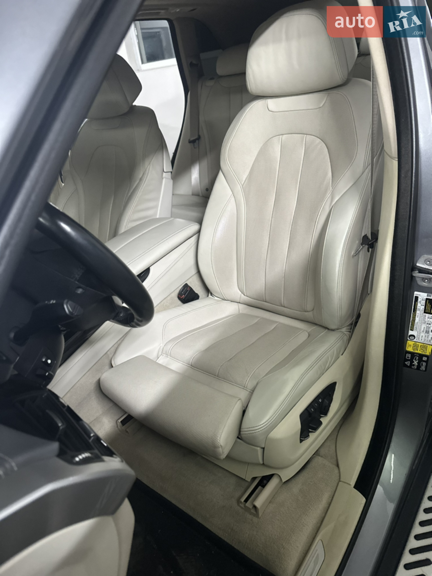 2016 BMW X5 - мініатюра 26
