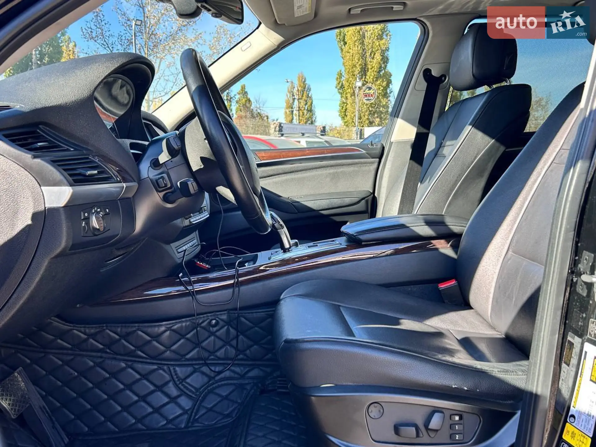 2011 BMW X5 - мініатюра 15