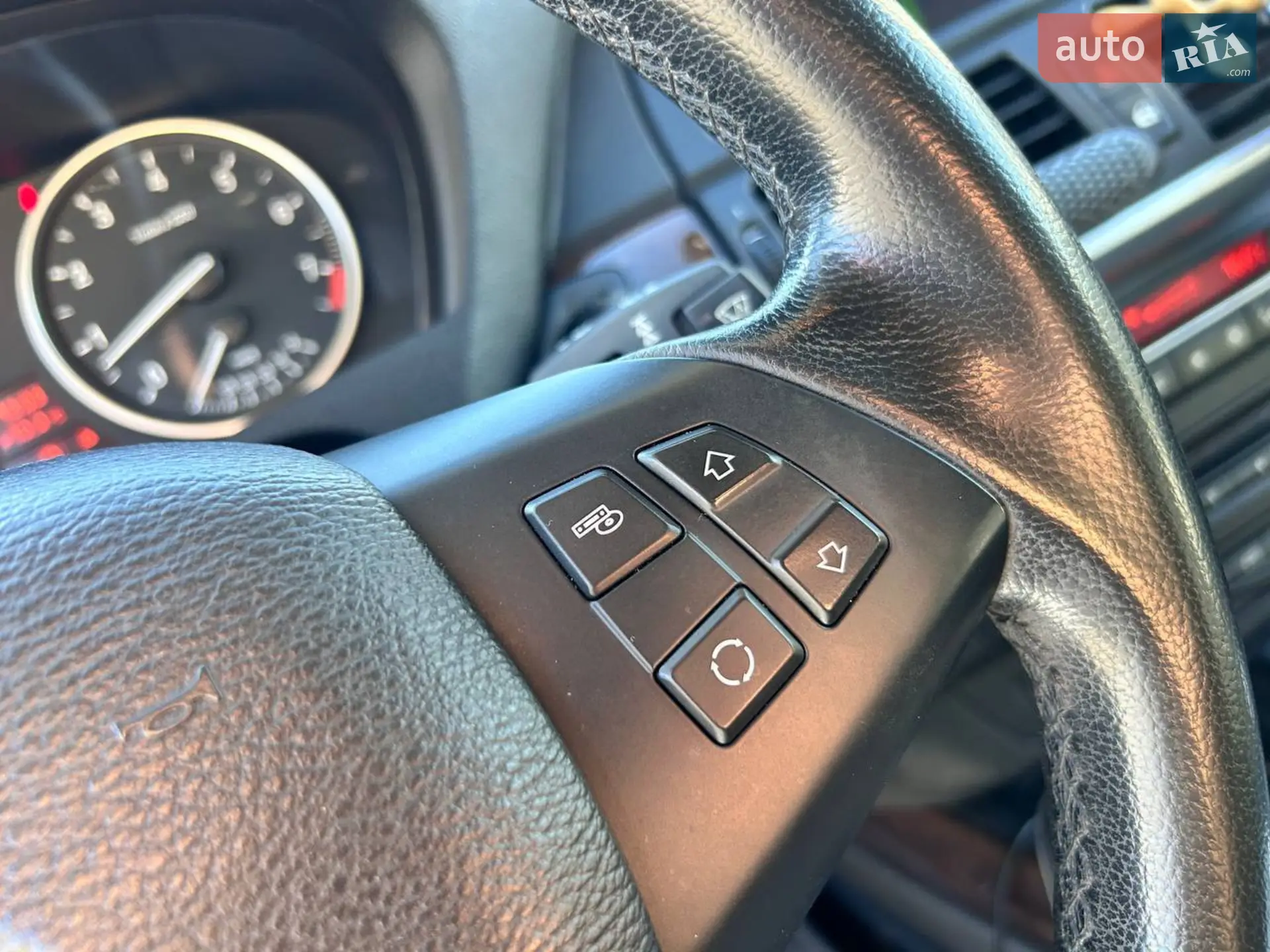 2011 BMW X5 - мініатюра 20
