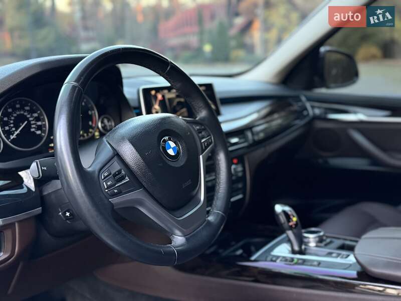 Внедорожник / Кроссовер BMW X5 2014 в Львове