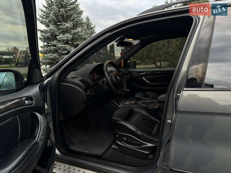 Позашляховик / Кросовер BMW X5 2005 в Чернівцях