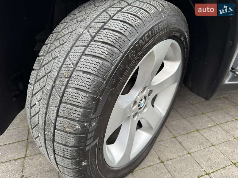 Позашляховик / Кросовер BMW X5 2005 в Чернівцях