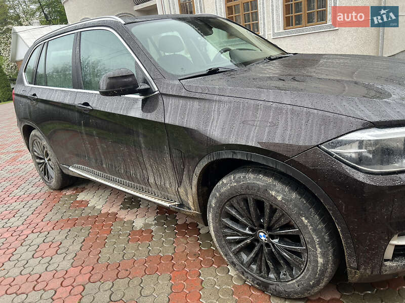 Внедорожник / Кроссовер BMW X5 2015 в Косове