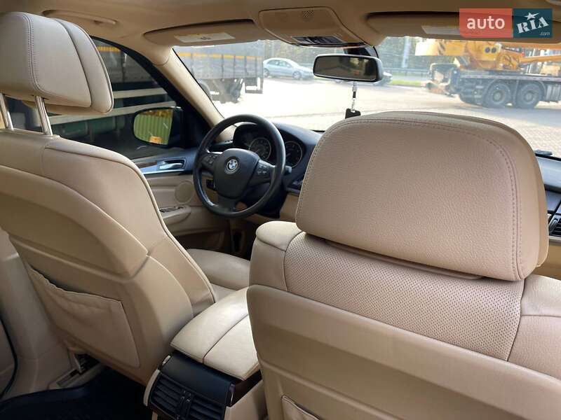 Позашляховик / Кросовер BMW X5 2011 в Києві фото 31 Позашляховик / Кросовер BMW X5 2011 в Києві