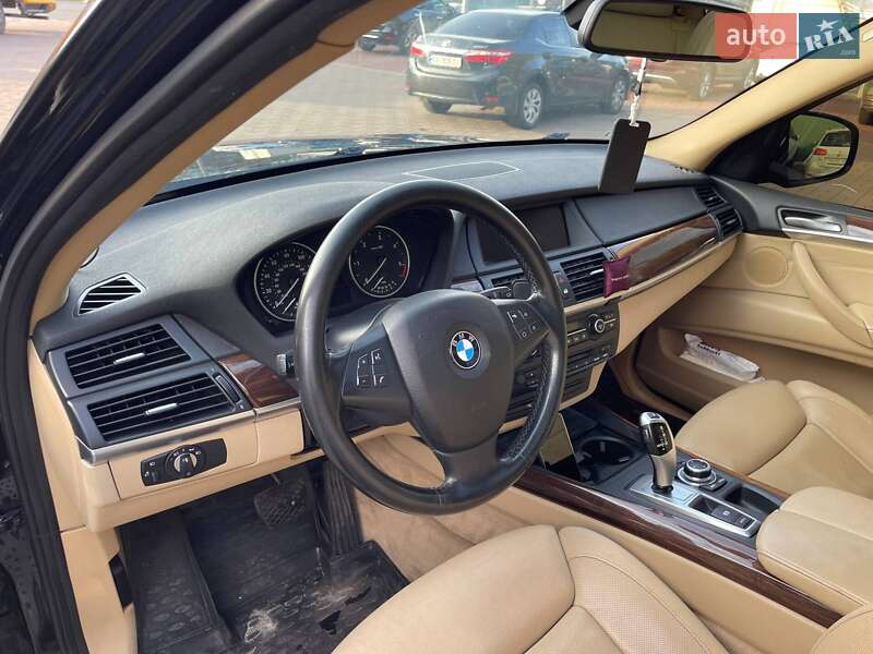 Позашляховик / Кросовер BMW X5 2011 в Києві фото 51 Позашляховик / Кросовер BMW X5 2011 в Києві