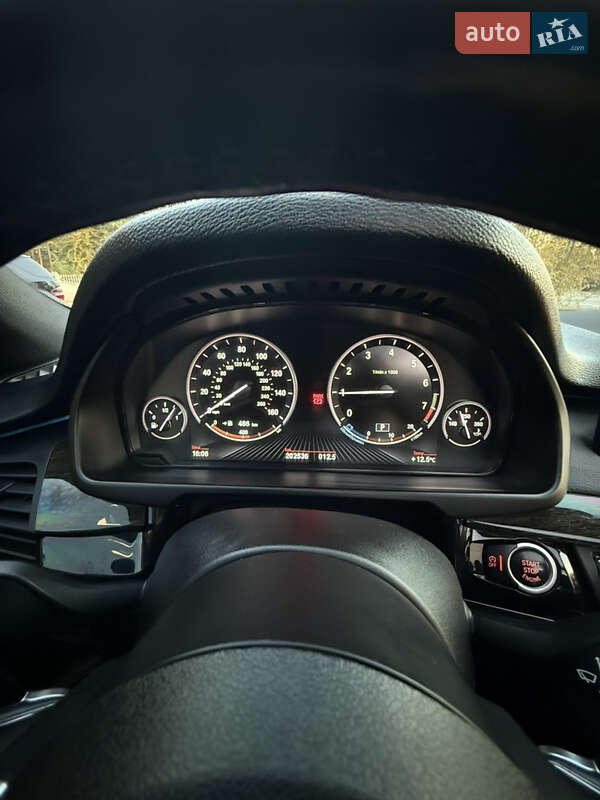 Внедорожник / Кроссовер BMW X5 2016 в Запорожье