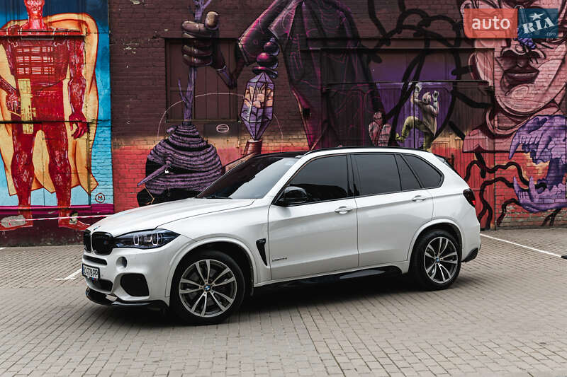 Внедорожник / Кроссовер BMW X5 2014 в Львове