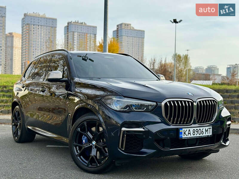 Внедорожник / Кроссовер BMW X5 2022 в Киеве