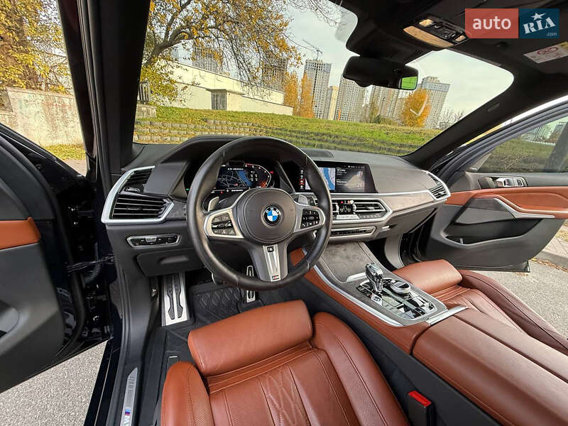 Внедорожник / Кроссовер BMW X5 2022 в Киеве