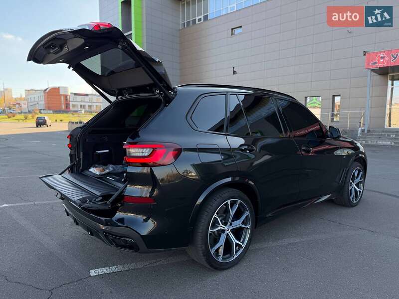 Позашляховик / Кросовер BMW X5 2021 в Кривому Розі