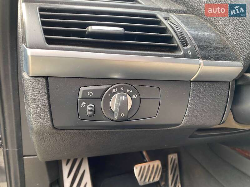 Позашляховик / Кросовер BMW X5 2012 в Львові