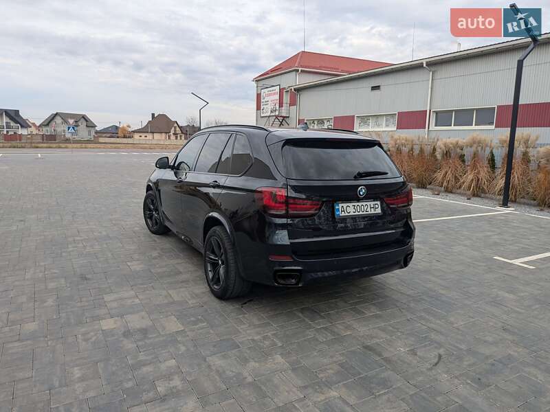 Позашляховик / Кросовер BMW X5 2016 в Луцьку