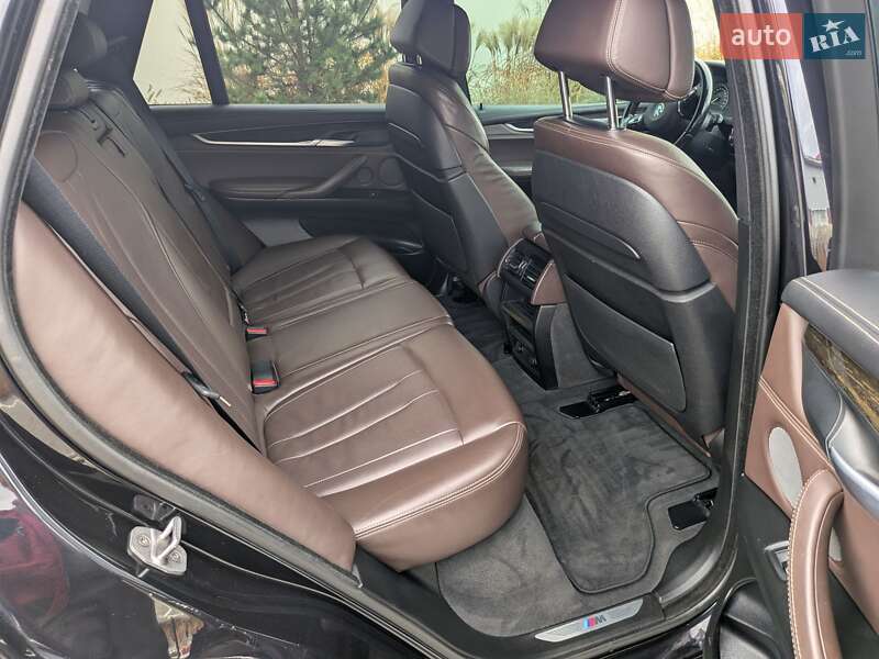 Позашляховик / Кросовер BMW X5 2016 в Луцьку