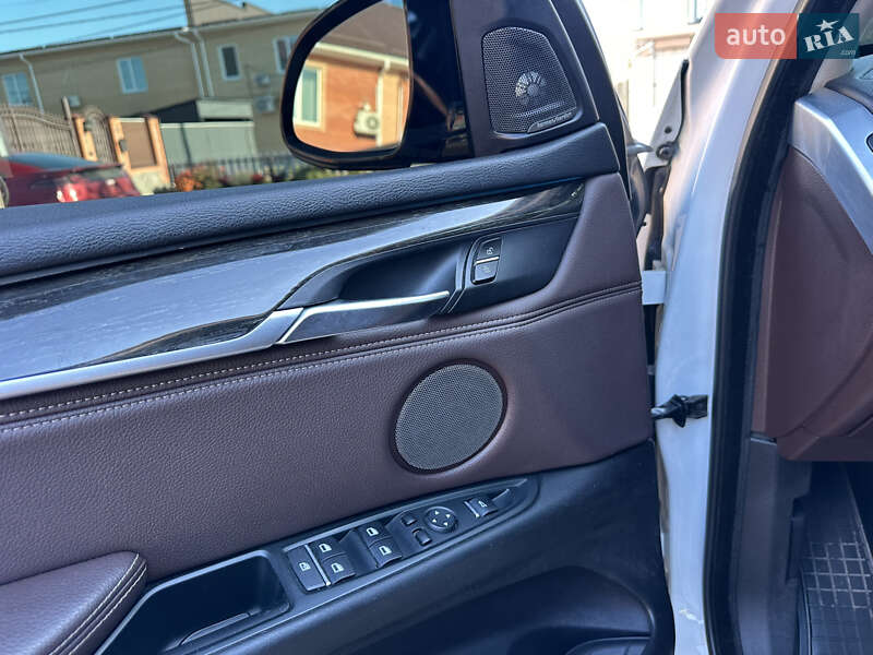 Внедорожник / Кроссовер BMW X5 2014 в Белой Церкви