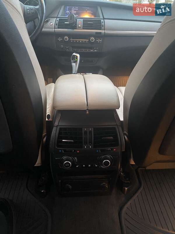 Внедорожник / Кроссовер BMW X5 2012 в Чернигове фото 24 Внедорожник / Кроссовер BMW X5 2012 в Чернигове