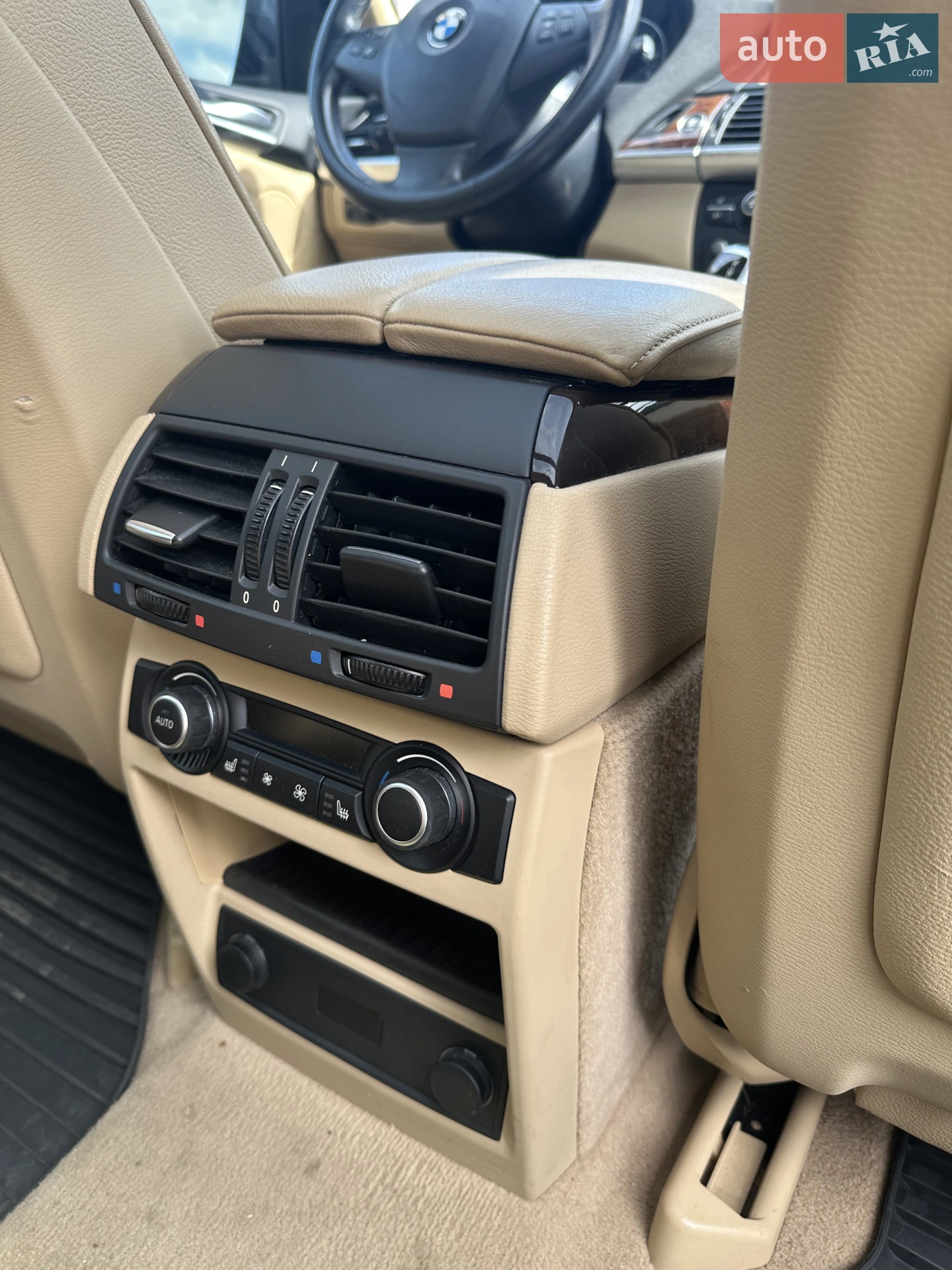 2012 BMW X5 - мініатюра 24