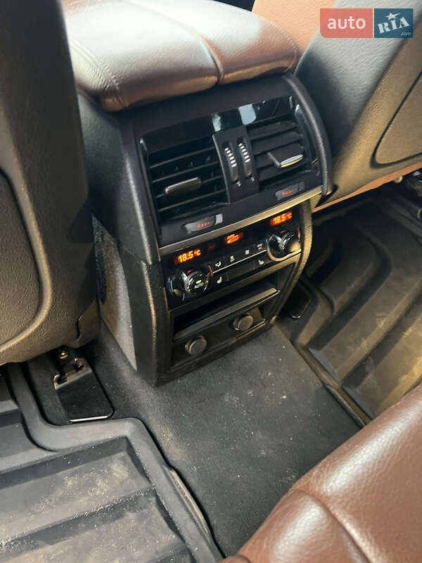 Внедорожник / Кроссовер BMW X5 2015 в Тернополе