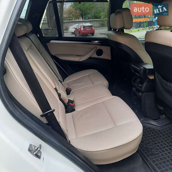 Внедорожник / Кроссовер BMW X5 2012 в Одессе