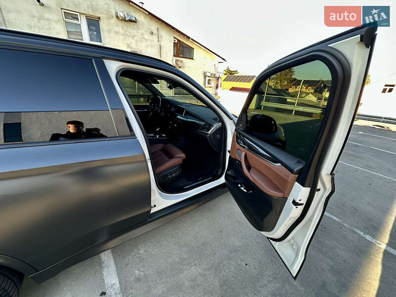 Внедорожник / Кроссовер BMW X5 2014 в Мукачево