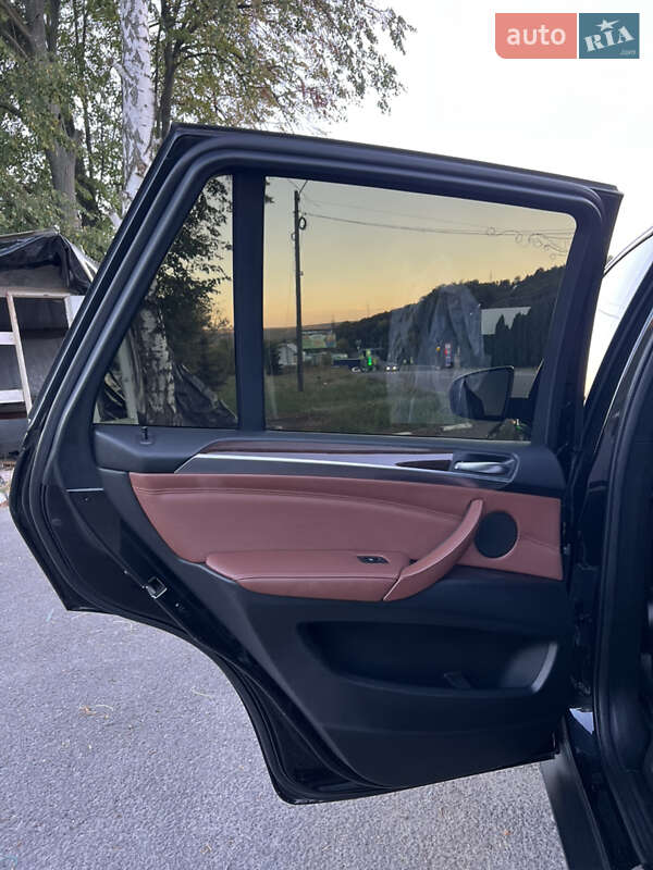 Внедорожник / Кроссовер BMW X5 2011 в Виннице