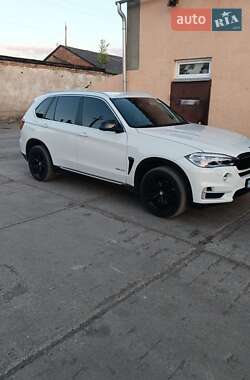 Внедорожник / Кроссовер BMW X5 2016 в Запорожье