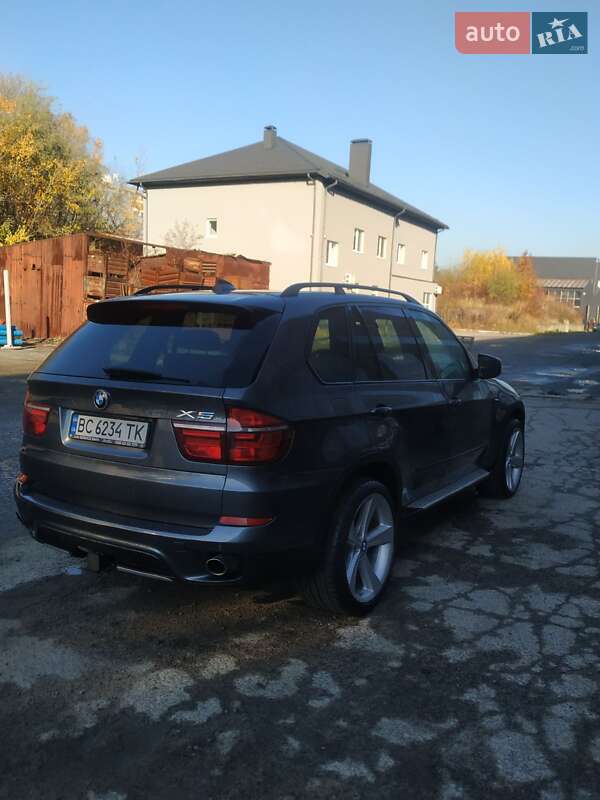 Внедорожник / Кроссовер BMW X5 2012 в Львове