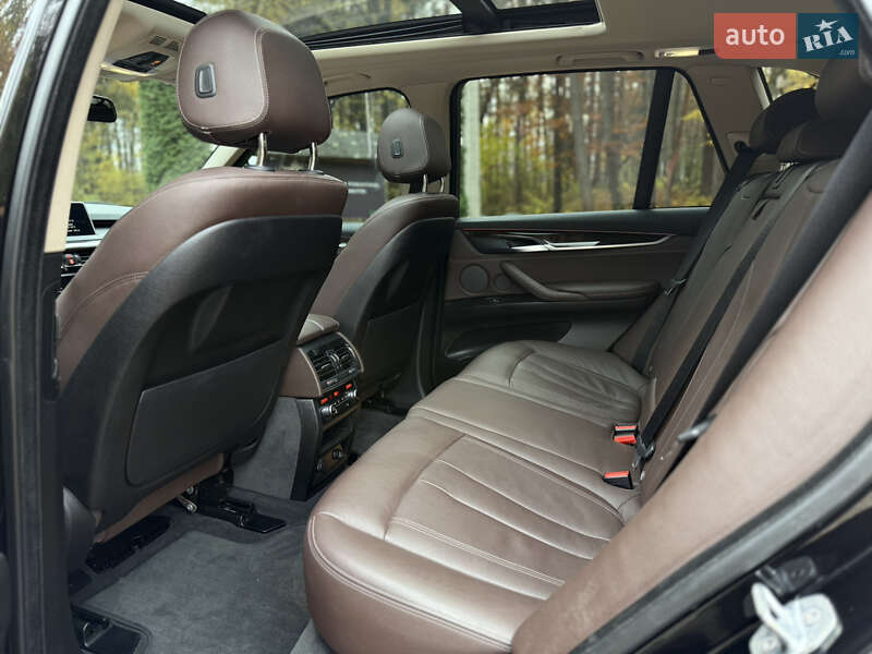 Внедорожник / Кроссовер BMW X5 2015 в Дрогобыче