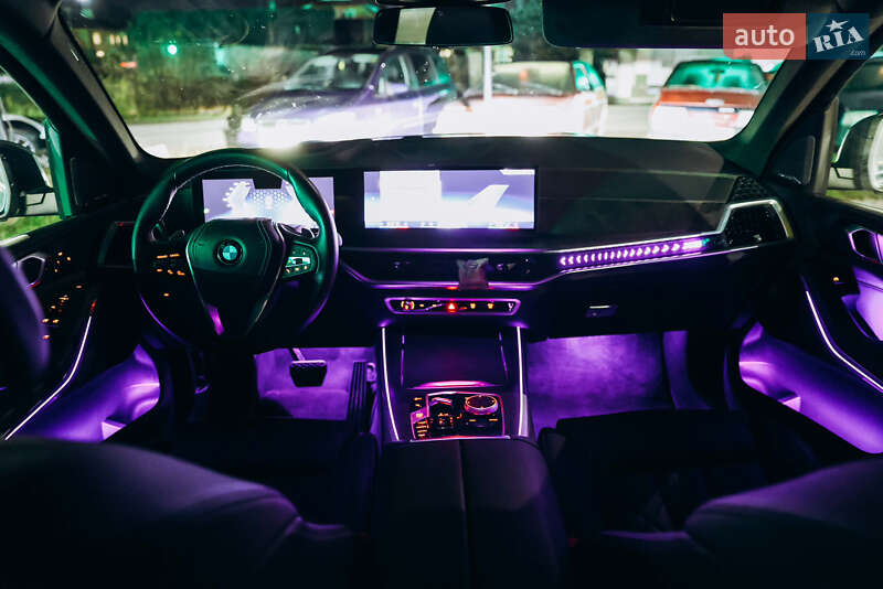 Внедорожник / Кроссовер BMW X5 2024 в Самборе