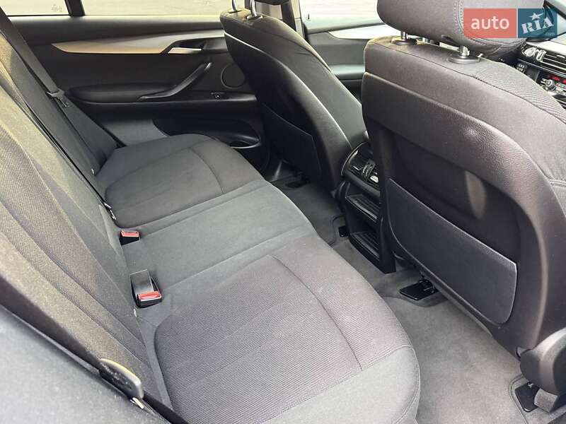 Внедорожник / Кроссовер BMW X5 2015 в Запорожье
