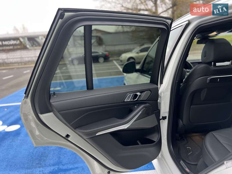 Внедорожник / Кроссовер BMW X5 2023 в Киеве фото 58 Внедорожник / Кроссовер BMW X5 2023 в Киеве
