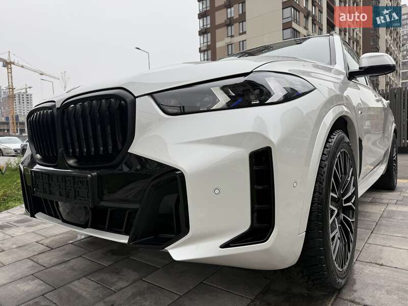 Внедорожник / Кроссовер BMW X5 2023 в Киеве