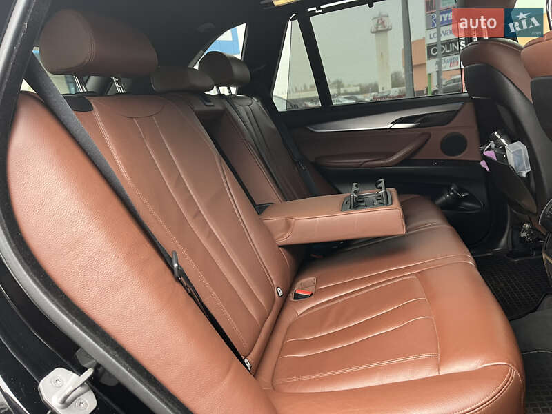 Внедорожник / Кроссовер BMW X5 2014 в Киеве