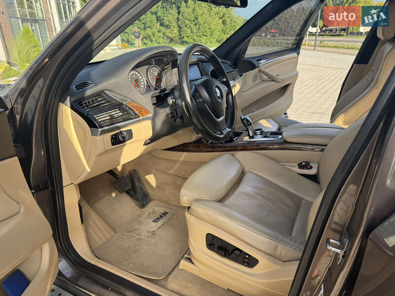 Внедорожник / Кроссовер BMW X5 2011 в Тернополе фото 13 Внедорожник / Кроссовер BMW X5 2011 в Тернополе