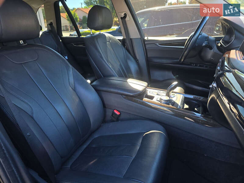 Внедорожник / Кроссовер BMW X5 2015 в Дрогобыче