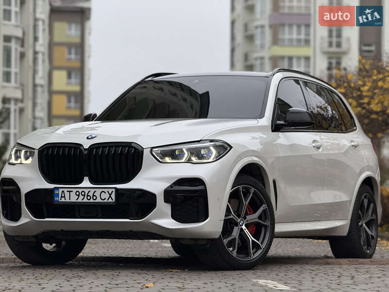 Внедорожник / Кроссовер BMW X5 2022 в Ивано-Франковске