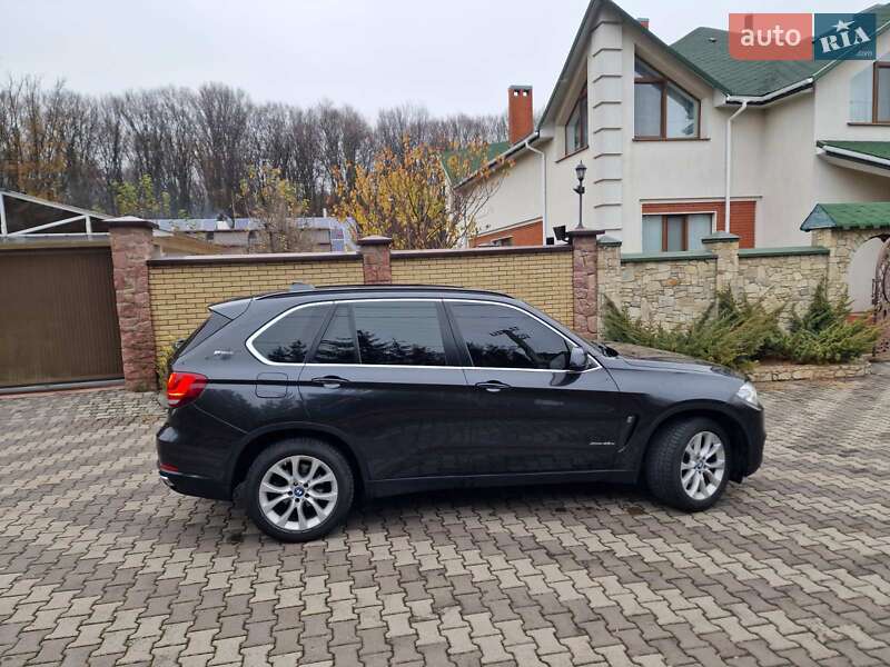 Внедорожник / Кроссовер BMW X5 2017 в Хмельницком