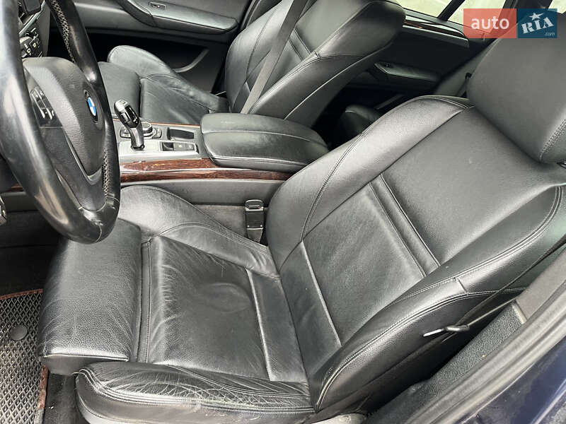 Внедорожник / Кроссовер BMW X5 2012 в Бучаче