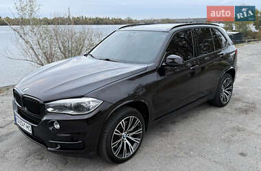 Позашляховик / Кросовер BMW X5 2015 в Дніпрі