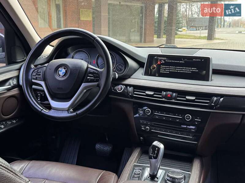 Внедорожник / Кроссовер BMW X5 2015 в Харькове