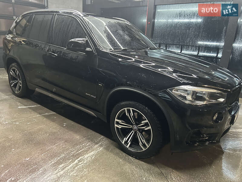 Внедорожник / Кроссовер BMW X5 2015 в Черкассах фото 5 Внедорожник / Кроссовер BMW X5 2015 в Черкассах