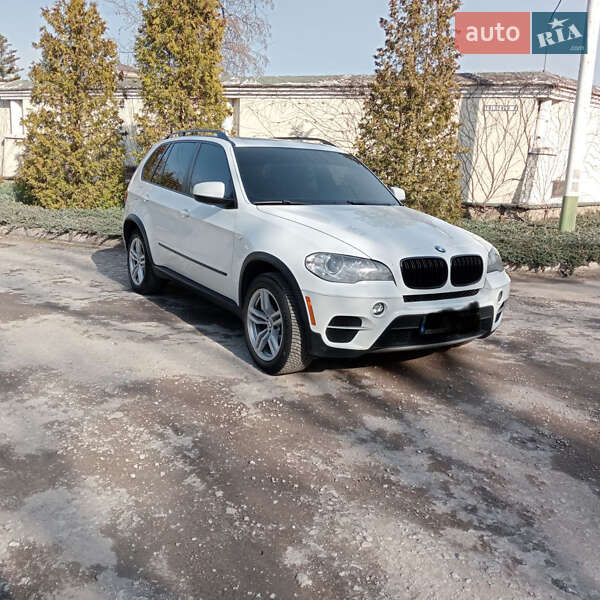 Внедорожник / Кроссовер BMW X5 2012 в Киеве