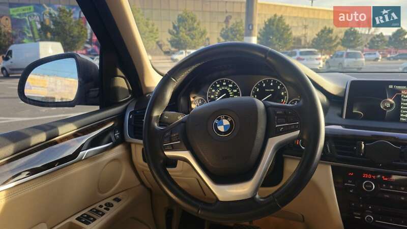 Внедорожник / Кроссовер BMW X5 2015 в Одессе