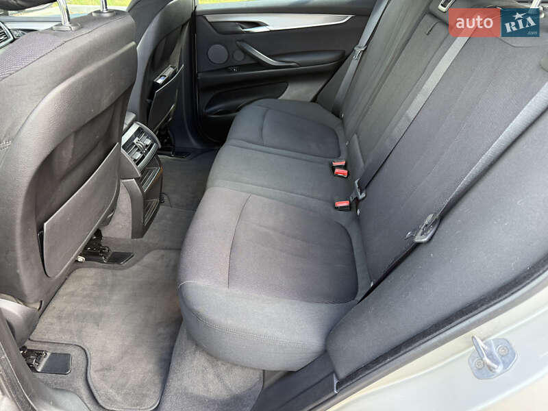 Позашляховик / Кросовер BMW X5 2016 в Ірпені