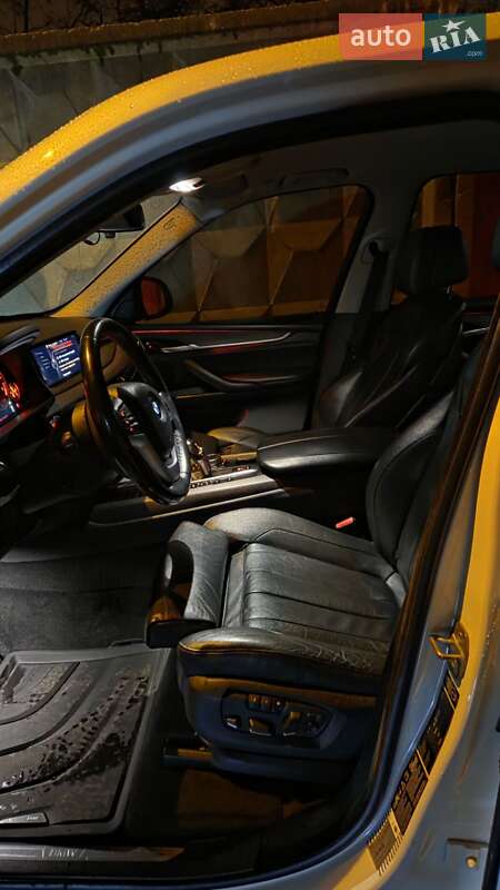 Внедорожник / Кроссовер BMW X5 2014 в Харькове